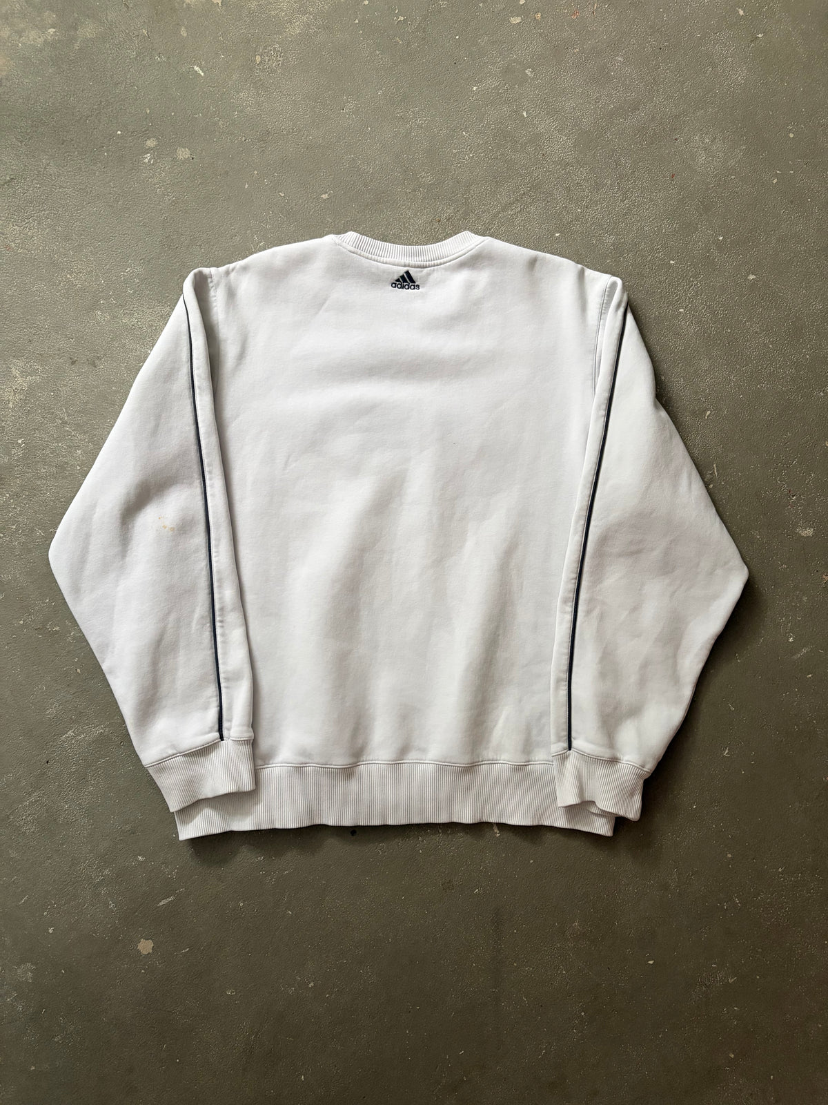 Vintage Adidas Big Logo Sweater (M)