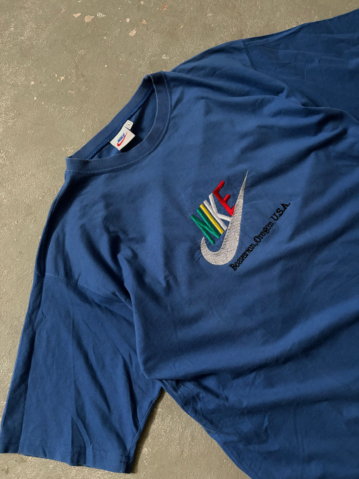 Vintage 90s Nike T-Shirt (L)