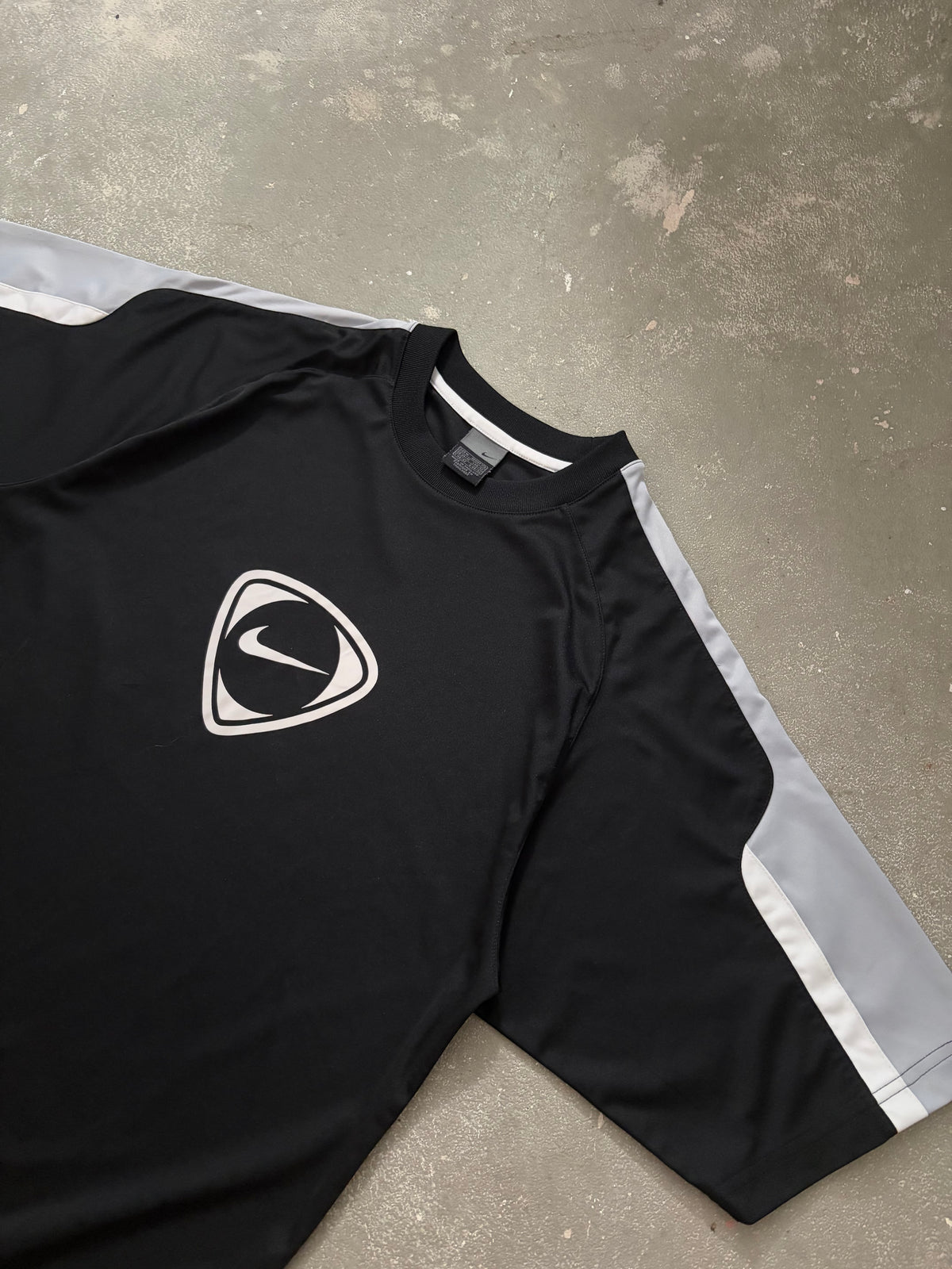 Vintage 2000s Nike T-Shirt