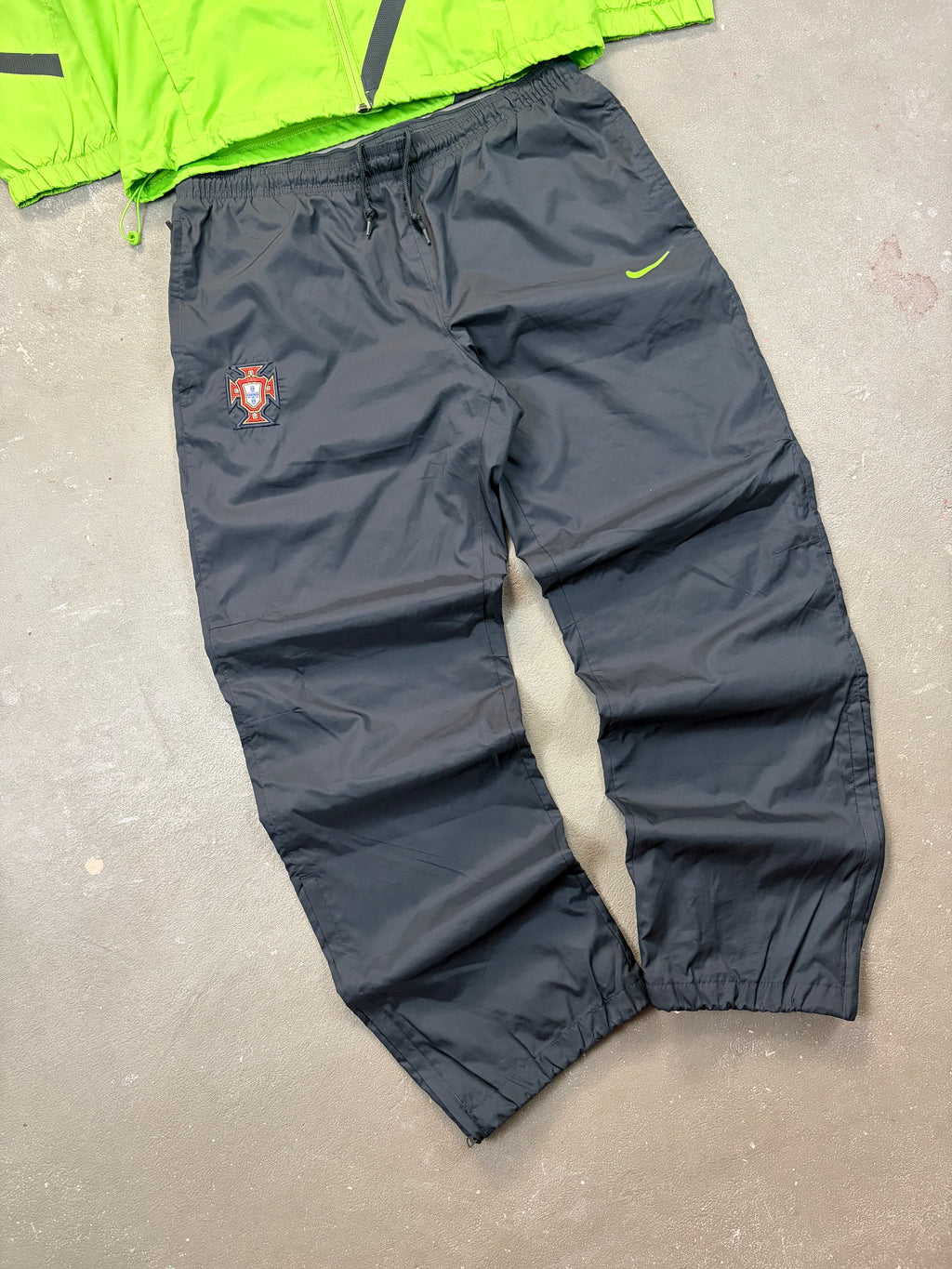RARE Vintage Nike Portugal 2012 Tracksuit (M)