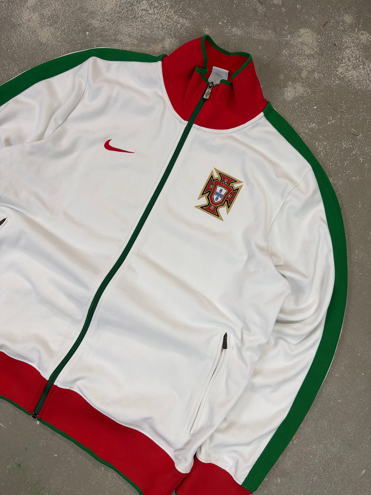 Vintage Nike Portugal 2010 Trackjacket (XL)