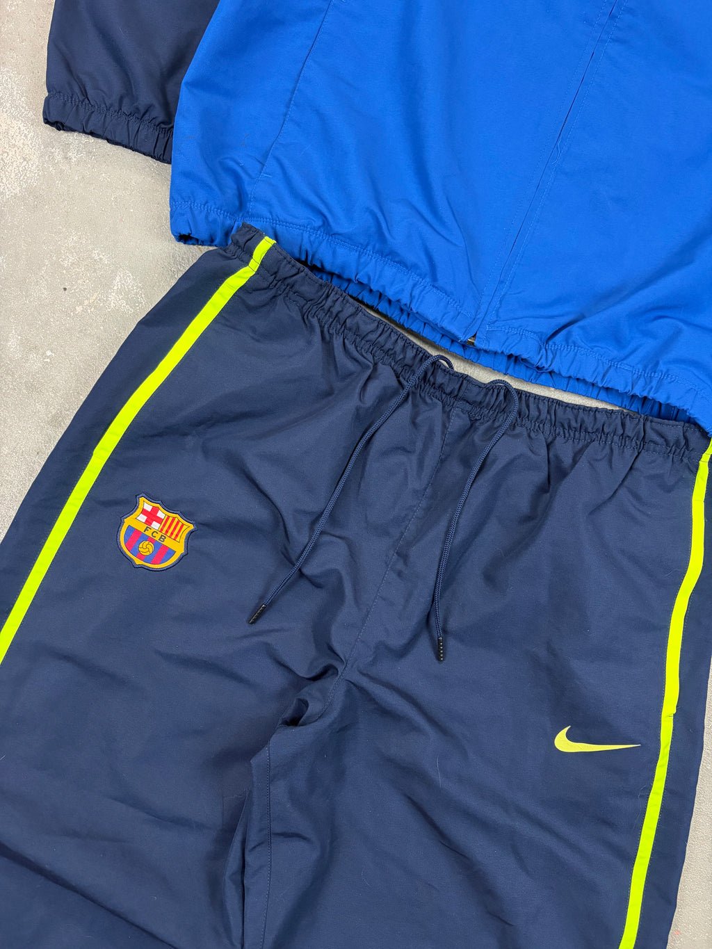 Vintage Nike Fc Barcelona 2010 Tracksuit (XL)