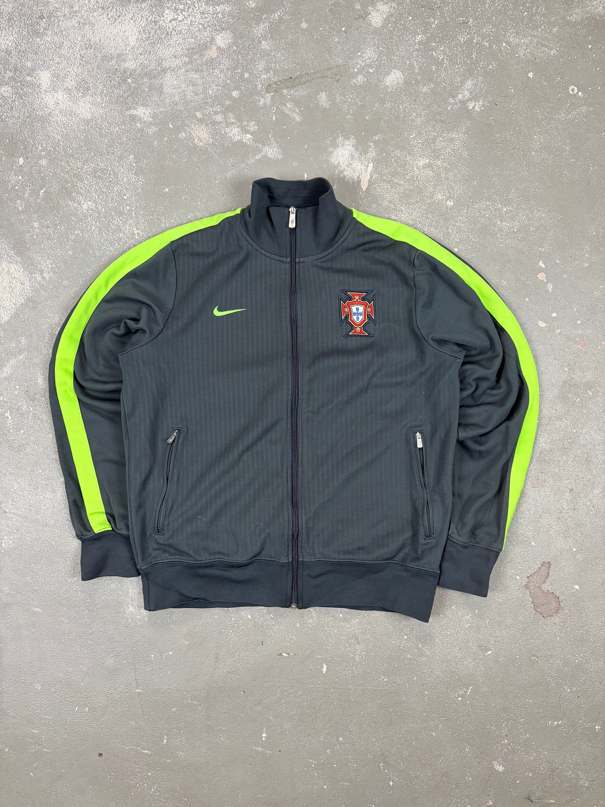 Vintage Portugal 2012 Trackjacket (L)