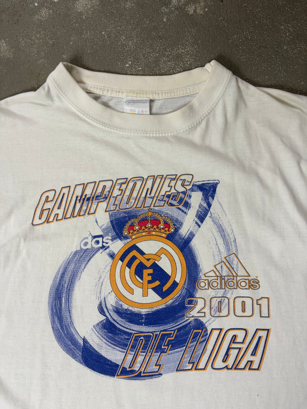 Vintage Adidas Real Madrid 2001 Champions T-Shirt (XL)